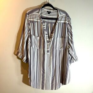 TORRID HARPER Sz 4 (vanity) Blouse Tab Sleeves Stripes Patch Pockets V-Neck